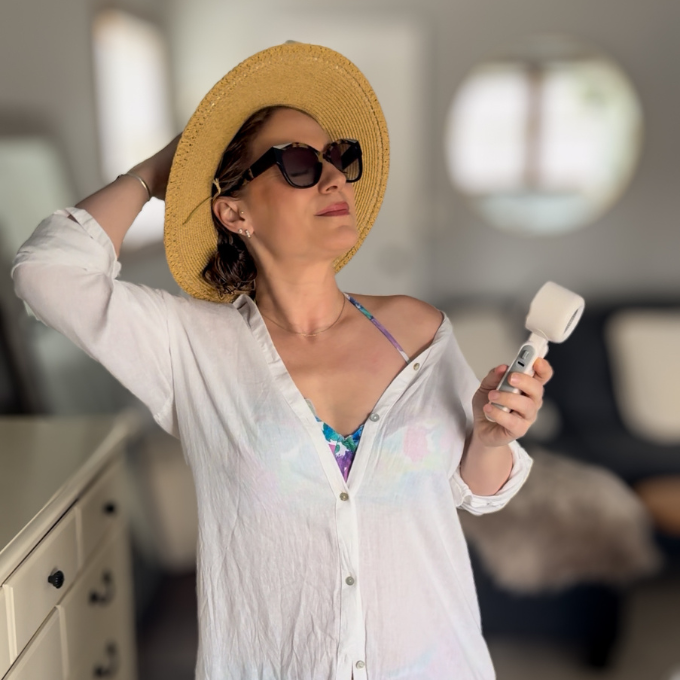 Pocket Chill Mini AC Fan