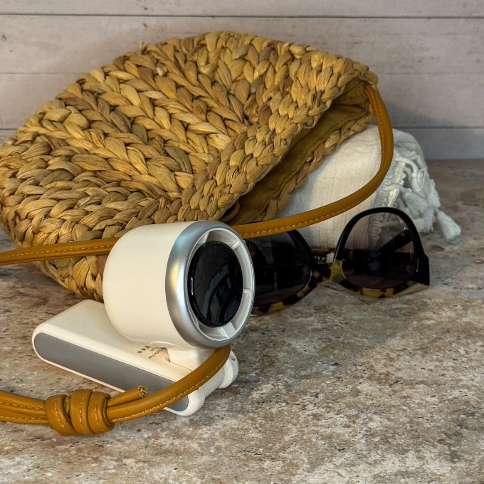 Pocket Chill Mini AC Fan
